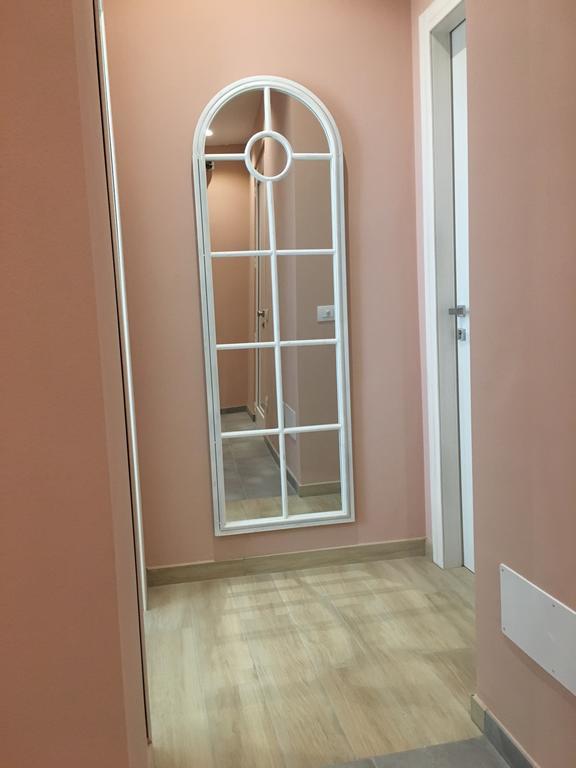 La Maison Extravagante Saronno Kültér fotó